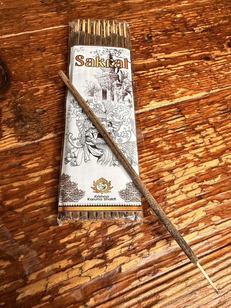SAKRAL VĪRAKS