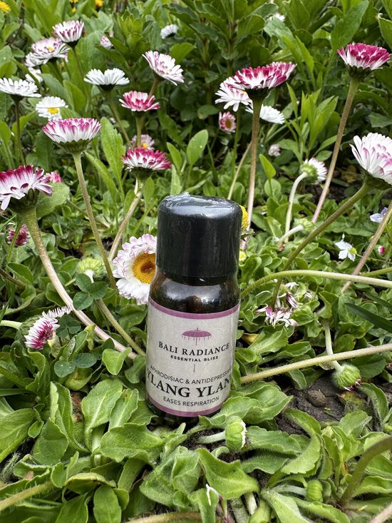 YLANG YLANG ĒTERISKĀ EĻĻA 15ml