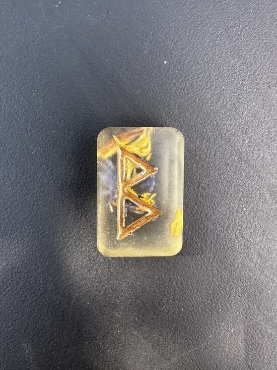 RŪNU TALISMANS BERKANO. IZAUGSMEI, ATJAUNOŠANAI UN JAUNAM SĀKUMAM