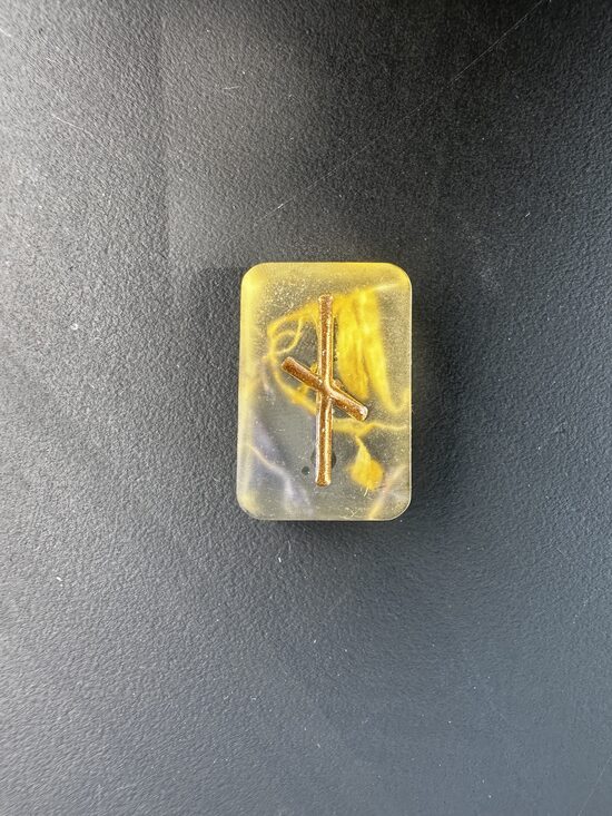 RŪNU TALISMANS NAUTIZ. IZTURĪBAI, PACIETĪBAI UN IEKŠĒJAM SPĒKAM