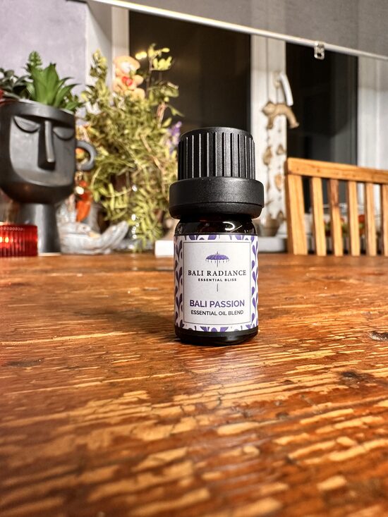 BALI KAISLE - ĒTERISKO EĻĻU MAISĪJUMS (pilieni) 