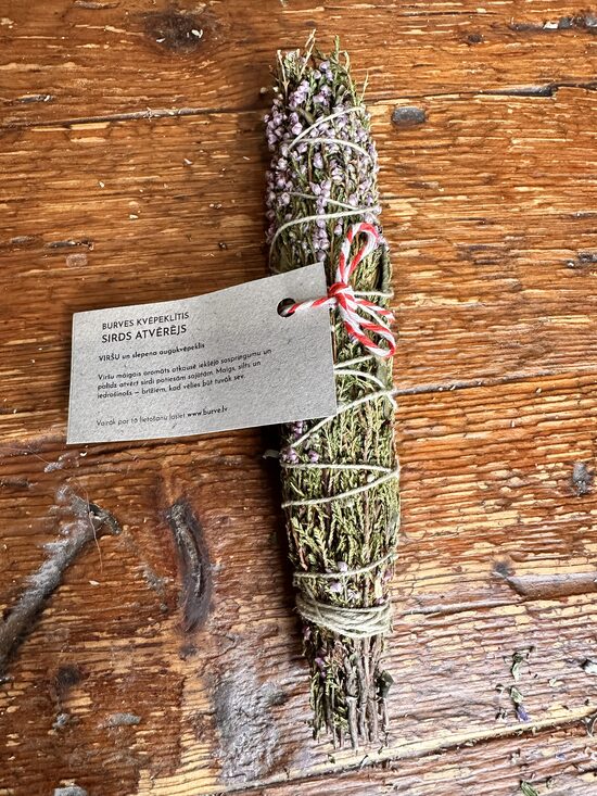 SIRDS ATVĒRĒJS KVĒPEKLĪTIS 