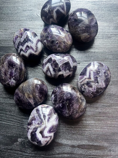 AMETISTS | OVĀLS (110-120g)