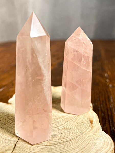 ROŽU KVARCS (100- 109g)