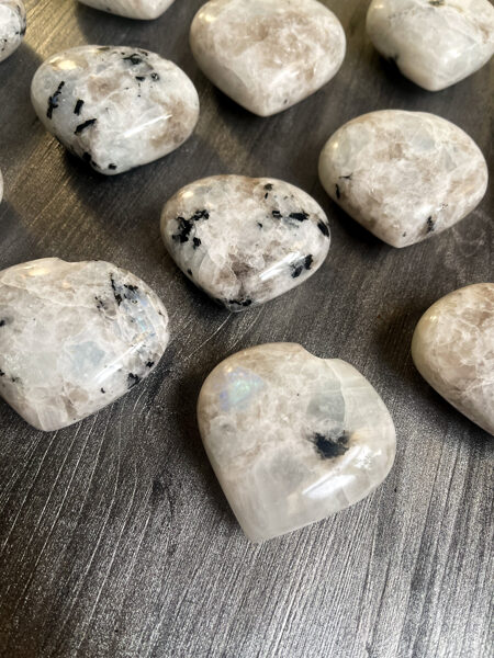 VARAVĪKSNES MĒNESSAKMENS | SIRDS (140-149g)