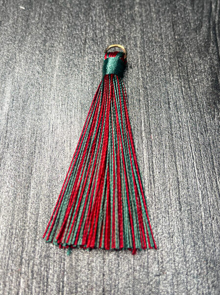 MALAS PIEKARIŅŠ | ZAĻŠ AR SARKANU