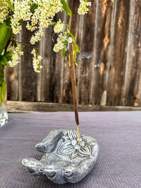 PLAUKSTA - vīraka turētājs (sudraba, tumša)