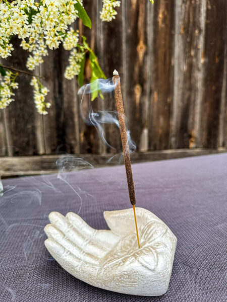 PLAUKSTA - vīraka turētājs (sudraba, gaiša)