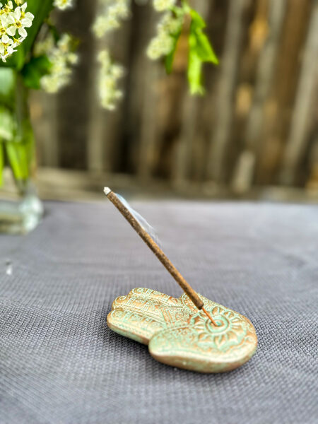 HAMSA PLAUKSTA - vīraka turētājs (tirkīza ar bronzu)