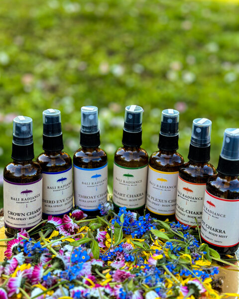 7 ČAKRU IZSMIDZINĀMU SPREJU KOMPLEKTS 