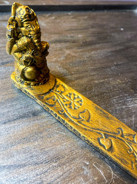 VĪRAKA TURĒTĀJS - GANEŠA (garens, zelta)